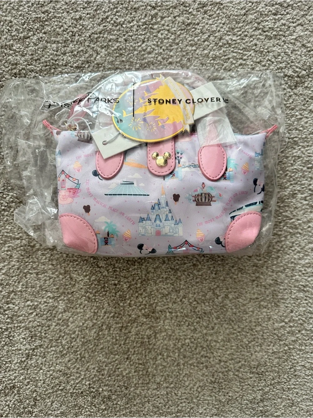 Pouchette - Picture 1 of 3
